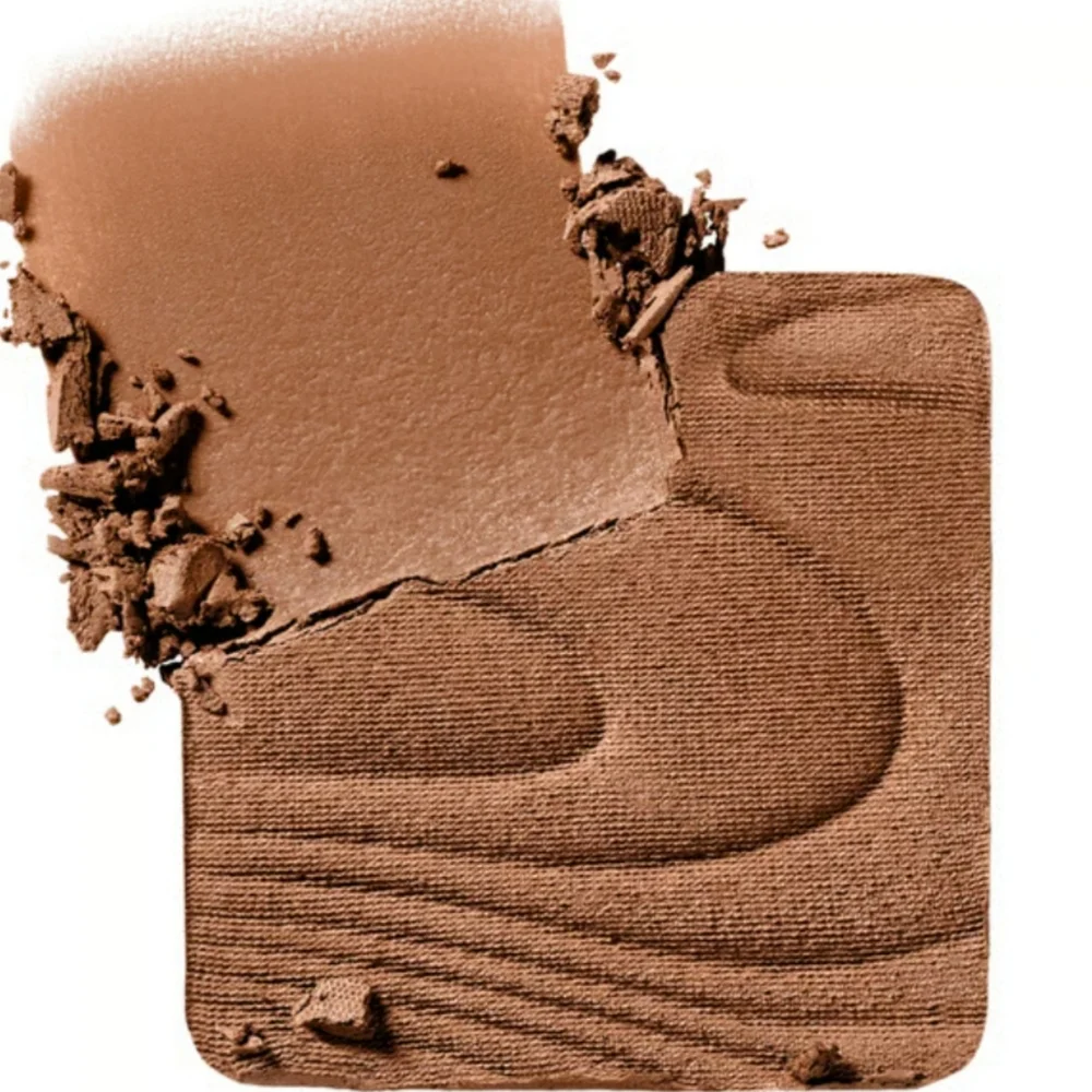 r.e.m. Beauty Hypernova Satin Matte Bronzer BNIB Shade Blazed